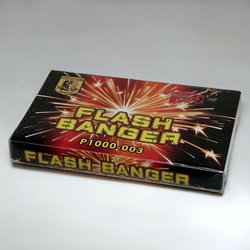 petardy_flash_banger_P1000_003_moravia_pyro_8595124305824.jpg
